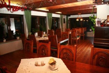 Hotel Waldterrasse Rengsdorf Eksteriør billede